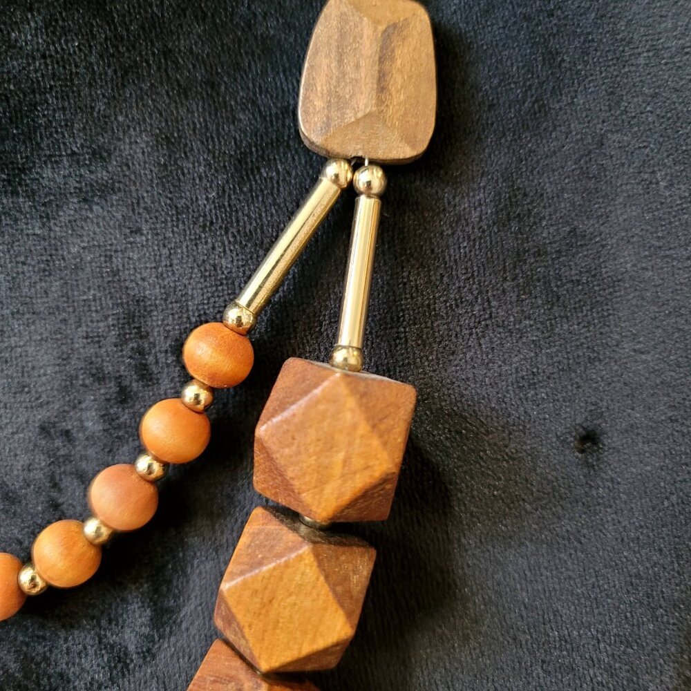 VTG Womens Brown Wood Bead Geometric Cut Chunky Boho Necklace with Lobster Clasp - Picture 4 of 6